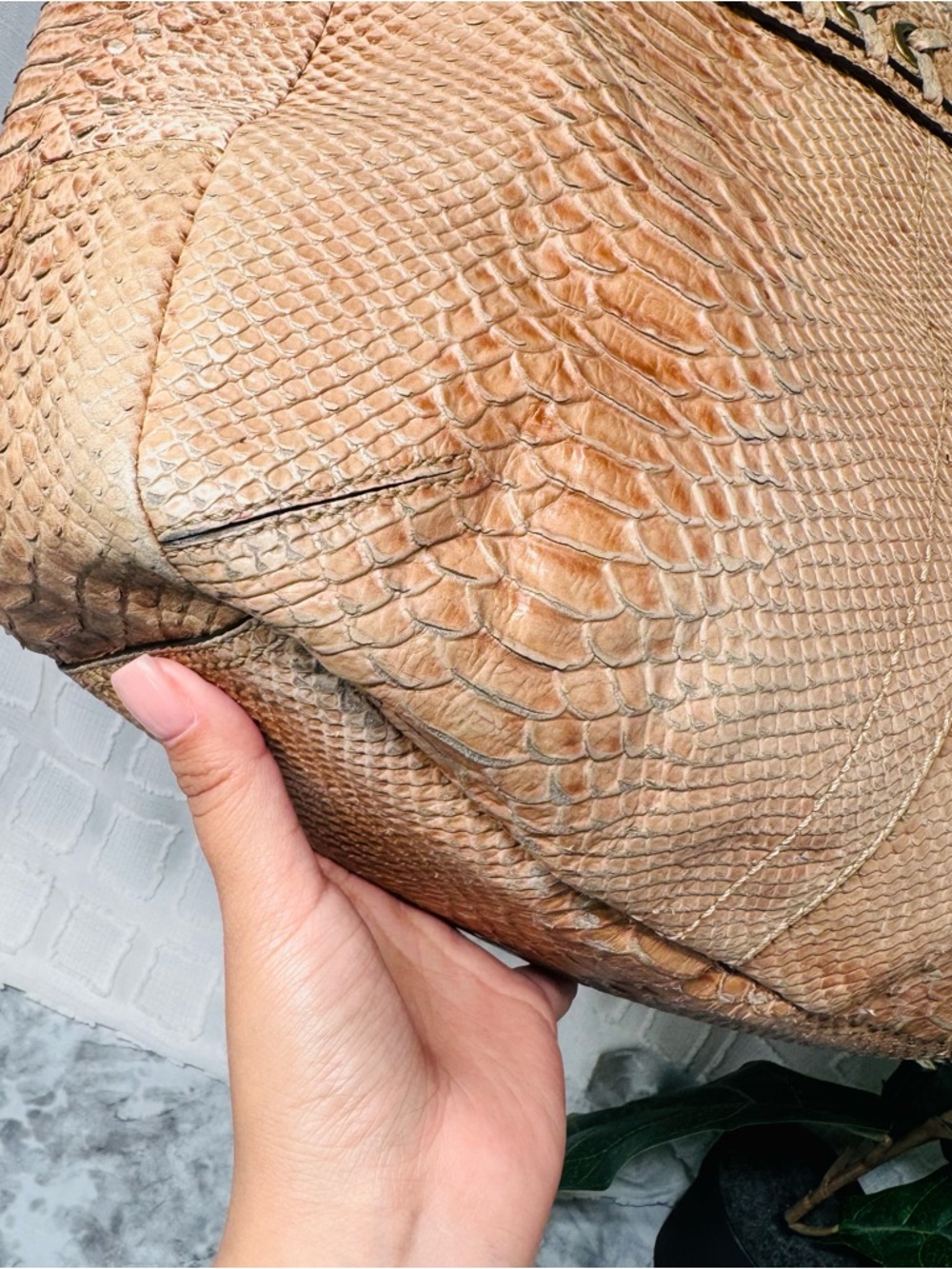 Coach XL belted python embossed ergo - Rare - GUC - Picture 11 of 12